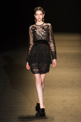 Trends_catwalk_yourself_AW13_gothic_alberta_ferretti