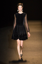 Trends_catwalk_yourself_AW13_gothic_alberta_ferretti_4