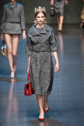 Trends_catwalk_yourself_AW13_grey_dolce_gabbana