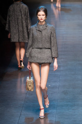 Trends_catwalk_yourself_AW13_grey_dolce_gabbana_2